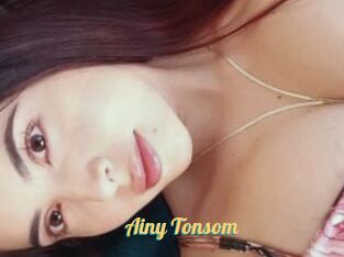 Ainy_Tonsom