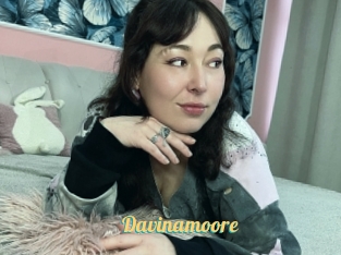 Davinamoore