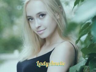 LadyAmelie