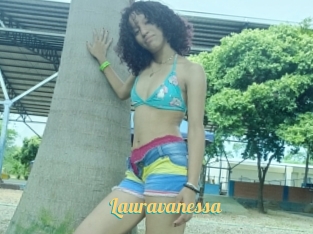 Lauravanessa