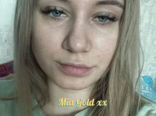 Mia_Gold_xx